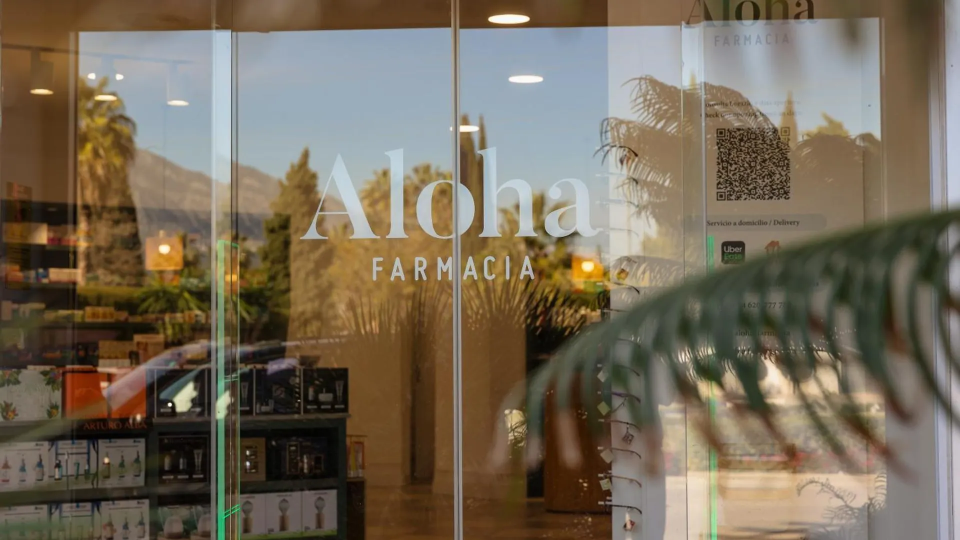 Modern First Floor Apartment, With Private Terrace Garden And Barbecue, In First Line Of Aloha Golf, In Nueva Andalucia Marbella 0*,